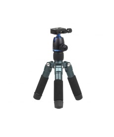 Portable Tripod Stand 